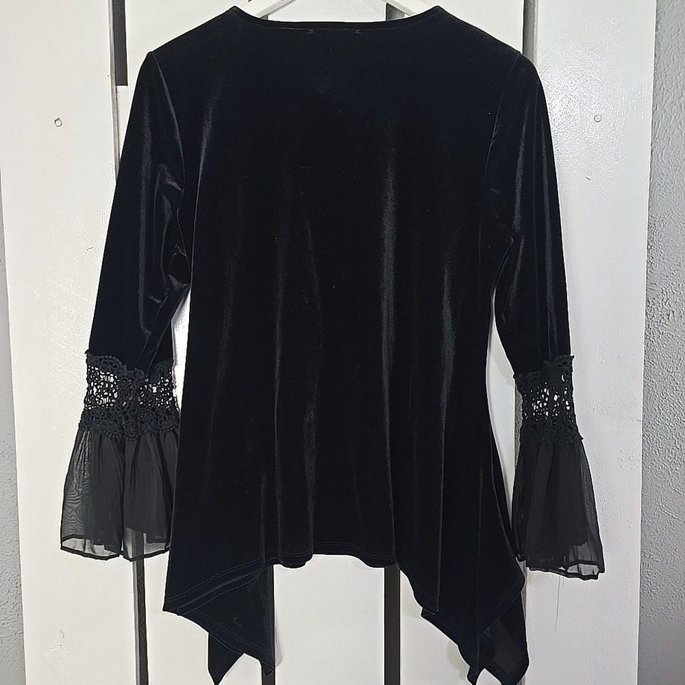 Melissa Paige Velvet Asym Whimsigoth Bell Sleeve Tunic Top Petite Med Black - Picture 2 of 8
